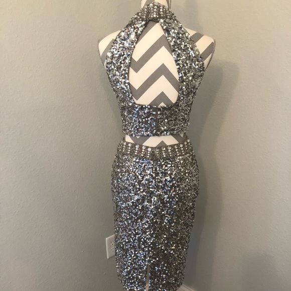Shail K. Silver Sequin Two Piece Cocktail Dress - Picture 2 of 3